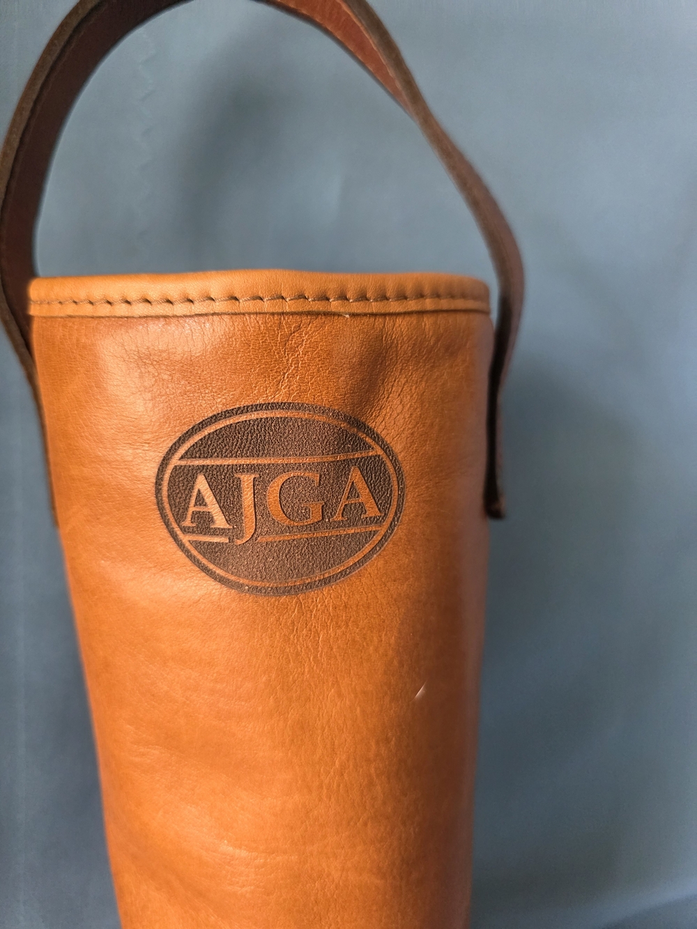 William & James Leather Co Tan Leather Wine Bottle Carrier - Picture 2 of 10